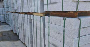 吕梁芝麻白路牙石，路侧石