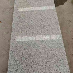 吕梁芝麻白光面毛板